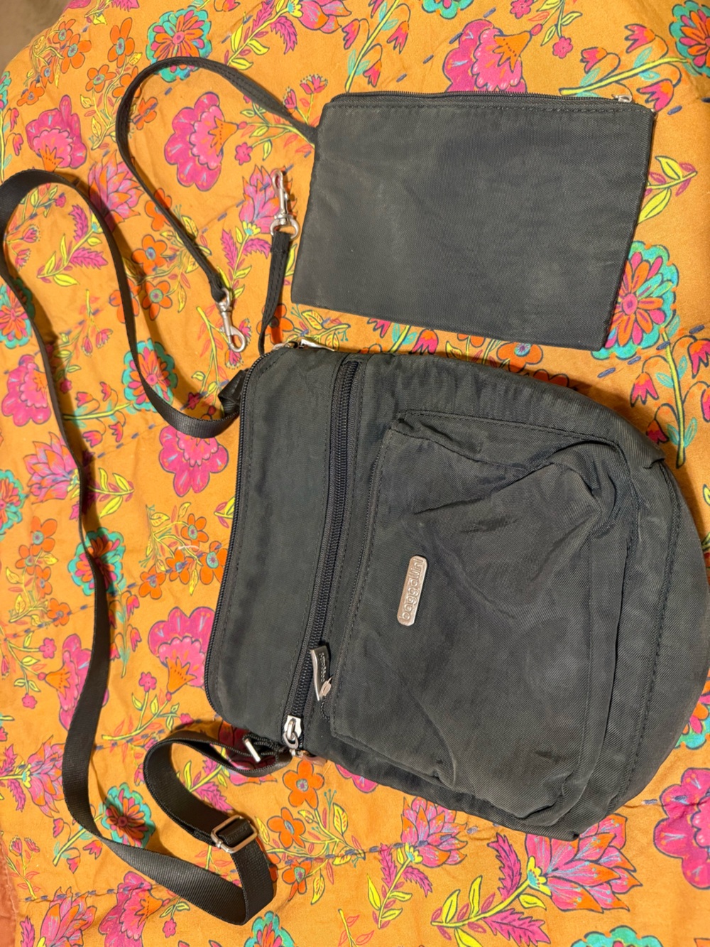 Baggallini Black Compact Crossbody Backpack